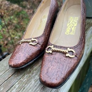 Ferragamo Pressed Alligator Leather 2” 7.5 C Brass Hardware As is Florence Italy